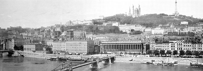 Lyon - Gravure de 1930 reproduite puis restaurée par © Norbert Pousseur Lyon - Gravure de 1930 reproduite puis restaurée par © Norbert Pousseur