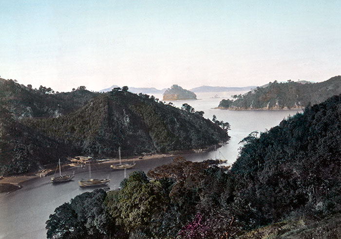 Papenberg  à Nagasaki vers 1880 - reproduction © Kusakabe Kimbei et retravaillée par Norbert Pousseur