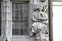 sculpture en bois sur façade de maison d'Angers - © Norbert Pousseur