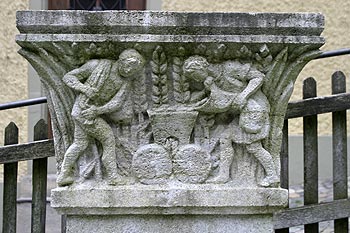 Bas-relief de scène de moisson - Baden - © Norbert Pousseur