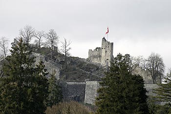 La tour de garde sur son rocher - Baden - © Norbert Pousseur