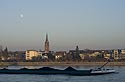 Péniche de charbon sur le Rhin, devant Beuel - Bonn - © Norbert Pousseur