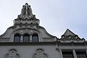 Faîte de demeure à arabesque - Bonn - © Norbert Pousseur