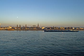 Le Rhin devant Beuel au crépuscule - Bonn - © Norbert Pousseur