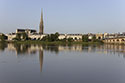 Reflet de la cathédrale dans la Garonne  - Bordeaux - © Norbert Pousseur