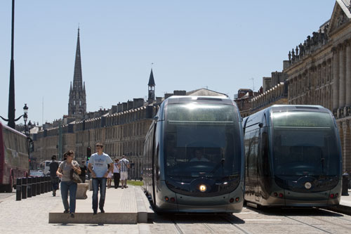 Le tram en coeur de ville - Bordeaux - © Norbert Pousseur