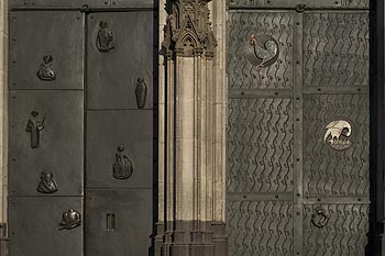 Une des portes de la cathédrale - Cologne_ Koeln - © Norbert Pousseur