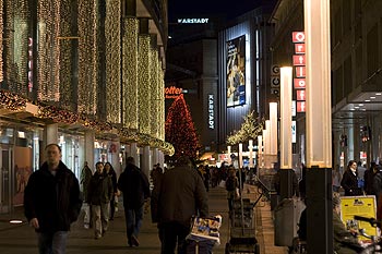 Rue décorée pour Noël - Cologne - Koeln - © Norbert Pousseur