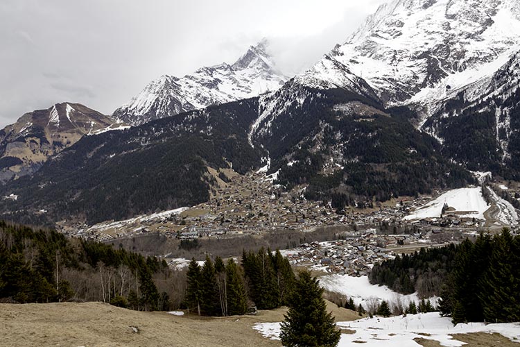 Les Contamines-Montjoie dans la combe de la Frasse © Norbert Pousseur