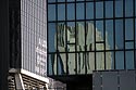 Façades en miroirs - La Défense - © Norbert Pousseur