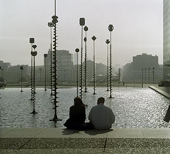 Sculptures lumineuses de Panayotis Vassilakis (Takis) - La Défense - © Norbert Pousseur