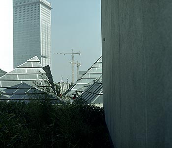 Toits du centre commercial - La Défense - © Norbert Pousseur