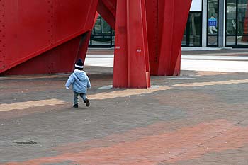 Pas d'enfant... - La Défense - © Norbert Pousseur