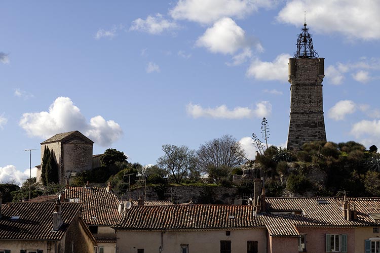 La Tour de l'Horloge et la chapelle du St Sauveur de Draguignan - © Norbert Pousseur