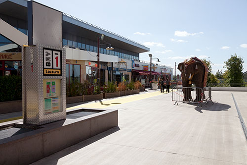 Nouveau quartier commerçant à Torcy - © Norbert Pousseur