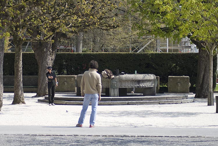 A Lucerne, partie de pétanque - © Norbert Pousseur