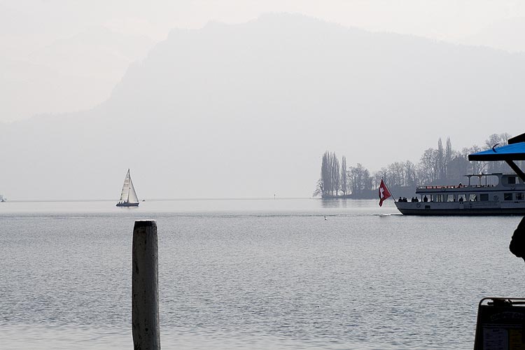 La baie de Lucerne ouverte sur le lac des 4 cantons - © Norbert Pousseur