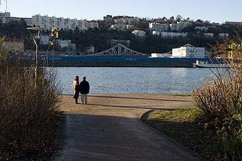 Voie du parc des berges du Rhône - Lyon- © Norbert Pousseur