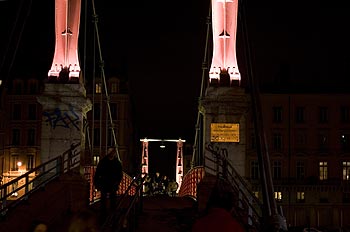 Lumières sur la passerelle St Georges - Lyon - © Norbert Pousseur