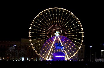 La grande roue sur la place Bellecour - Lyon - © Norbert Pousseur