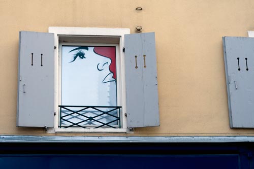 Profil à la fenêtre - Mulhouse - © Norbert Pousseur