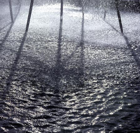 Jeu d'eau en surface - Nantes - © Norbert Pousseur