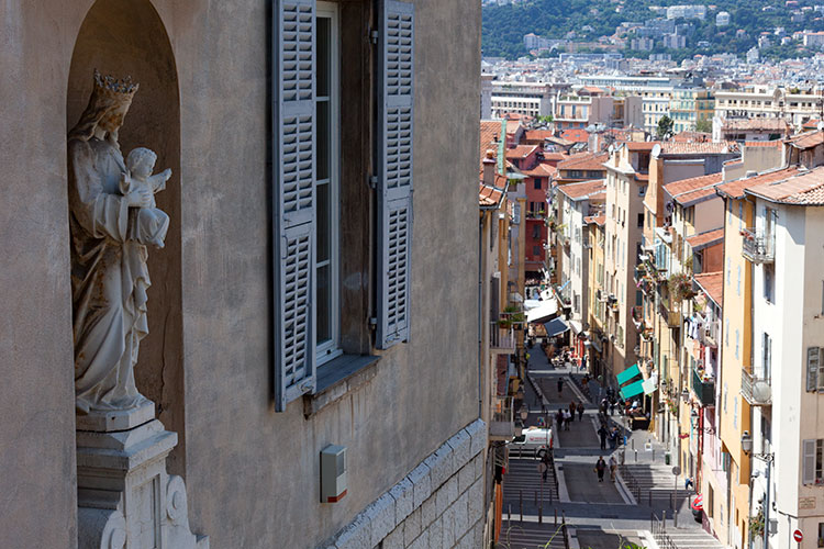 Statue en la vieille ville - Nice - © Norbert Pousseur