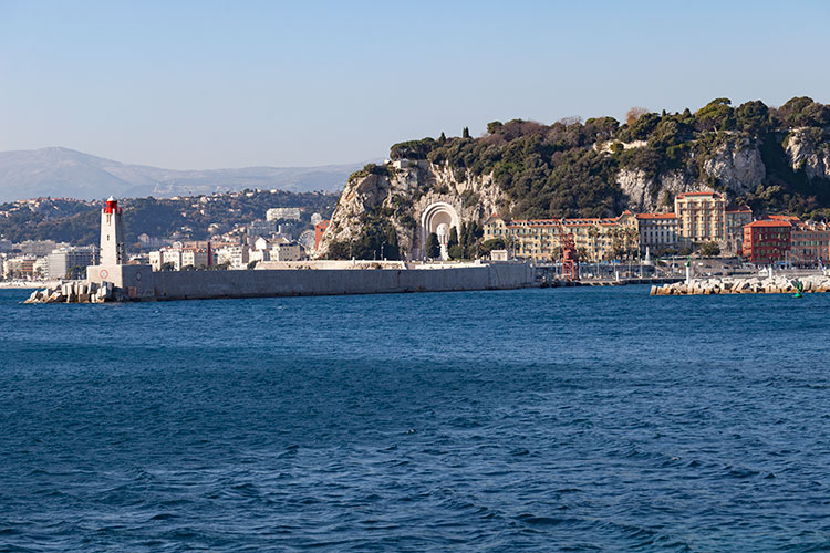 L'entrée du port - Nice - © Norbert Pousseur