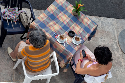 Café en bord de mer - Nice - © Norbert Pousseur