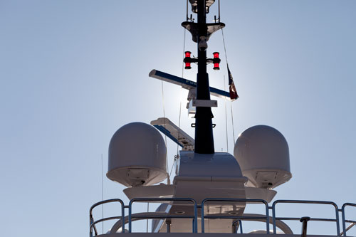 Mat de yacht - Nice - © Norbert Pousseur Mat de yacht - Nice - © Norbert Pousseur