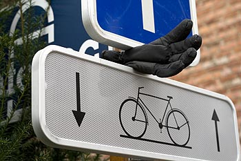 Panneau de passage pour vélos - Rebecq en Belgique - © Norbert Pousseur