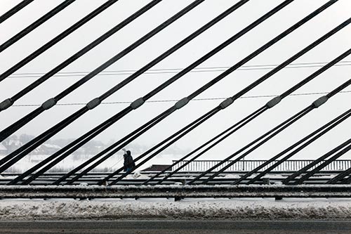Les haubans en grille du pont Vanšu - Riga - © Norbert Pousseur