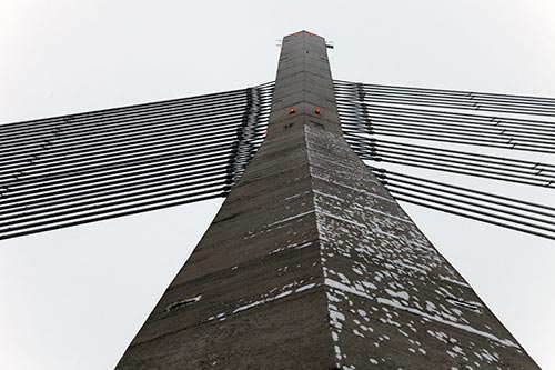 La flèche du pont Vanšu - Riga - © Norbert Pousseur