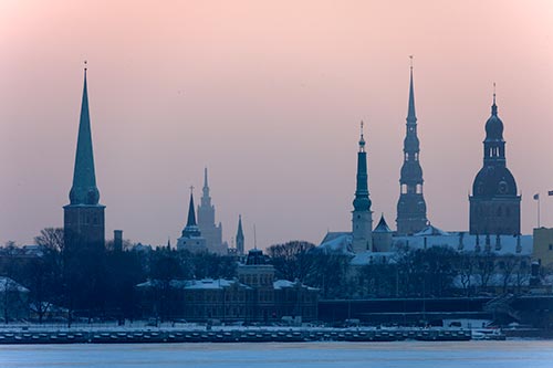 Les flèches des monuments - Riga - © Norbert Pousseur