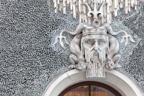 Tête aux salamandres - Riga - © Norbert Pousseur Tête aux salamandres - Riga - © Norbert Pousseur