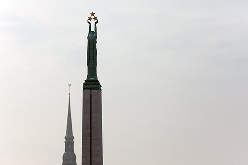 La statue de la Liberté - Riga - © Norbert Pousseur