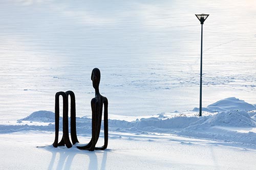 L'homme assis, compteur de tour - Riga - © Norbert Pousseur L'homme assis, compteur de tour - Riga - © Norbert Pousseur