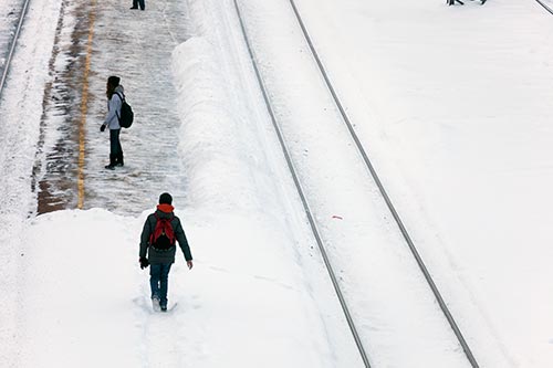 Chemin le long des voies - Riga - © Norbert Pousseur