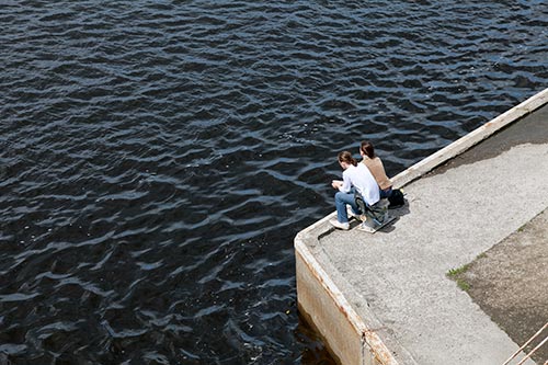 Couple au bord de  l'eau - Riga - © Norbert Pousseur