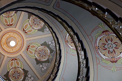 Escalier Art nouveau- Riga - © Norbert Pousseur Escalier Art nouveau- Riga - © Norbert Pousseur