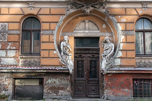 Façade non restaurée - Riga - © Norbert Pousseur