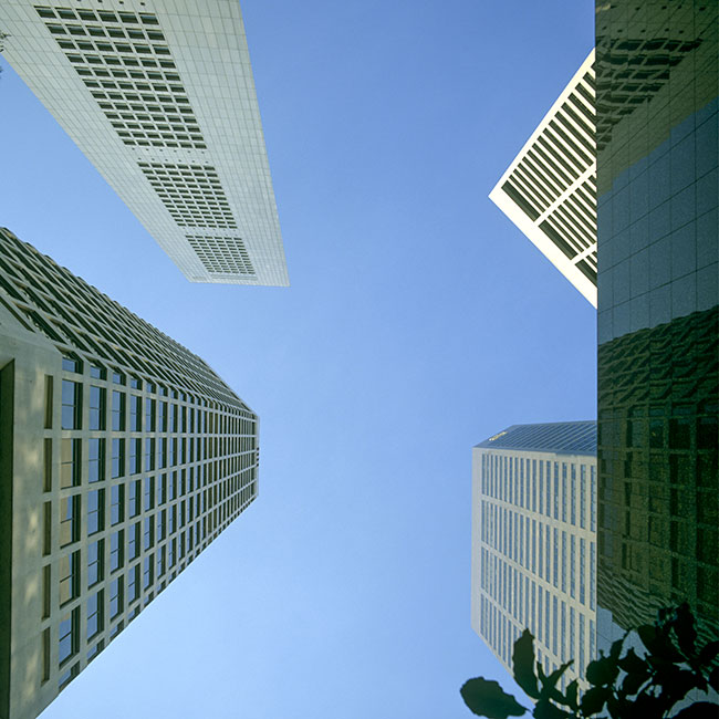 Very rectangular tower blocks in Singapore - © Norbert Pousseur Very rectangular tower blocks in Singapore - © Norbert Pousseur