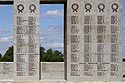 Fin de liste des noms du monument aux morts - St-Quentin - © Norbert Pousseur
