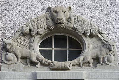 Oeil de boeuf au lion - Brugg en Suisse - © Norbert Pousseur