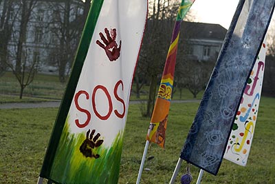 Etendart SOS - Brugg en Suisse - © Norbert Pousseur