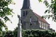 Monument aux morts devant l'église - Villeneuve le Comte - © Norbert Pousseur